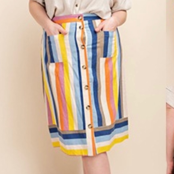 Plus Size Gilli Multi-Color Rainbow Strip Button Down Skirt with Pockets - Picture 3 of 8